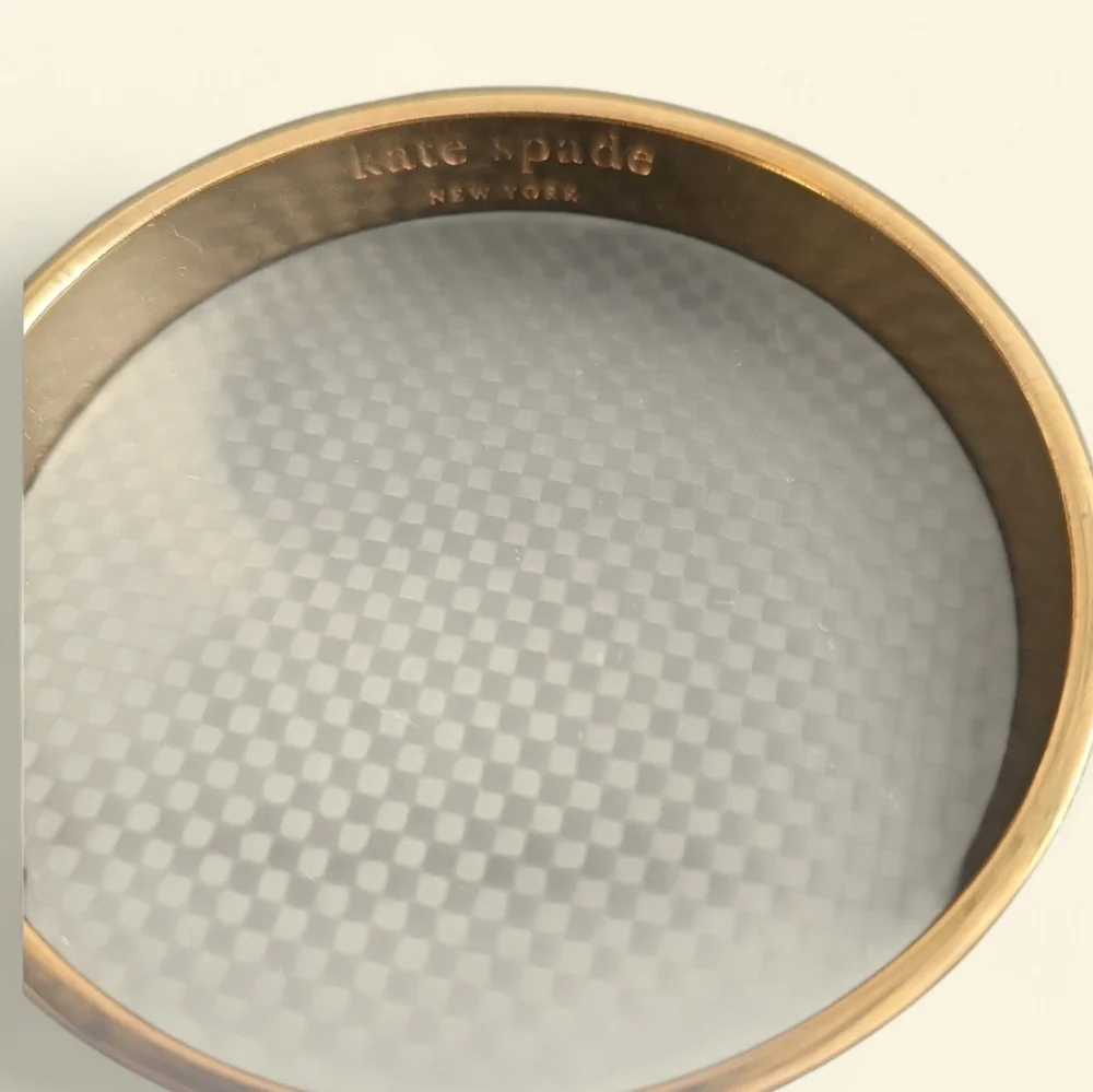 Kate Spade "A Penny For Your Thoughts" Idiom Bangle - Picture 3 of 4